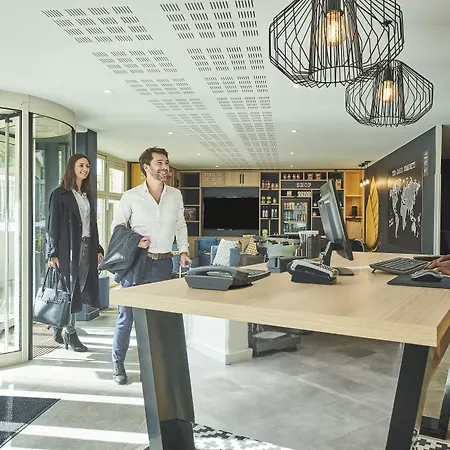 Adagio Access Paris Saint-denis Pleyel Apart-hotel 3*