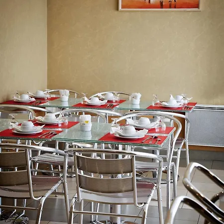 Aparthotel Adagio Access Paris Saint-denis Pleyel 3*