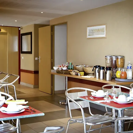 Adagio Access Paris Saint-denis Pleyel Apart-hotel 3*
